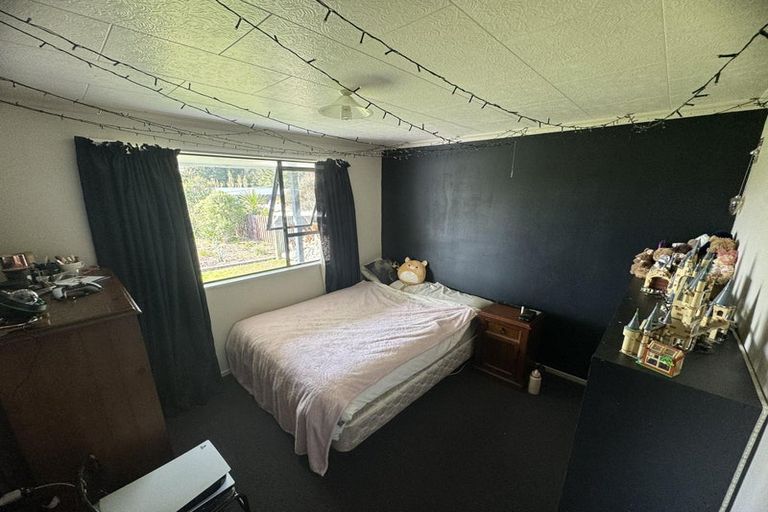 Photo of property in 13 Course Lane, Sanson, 4817