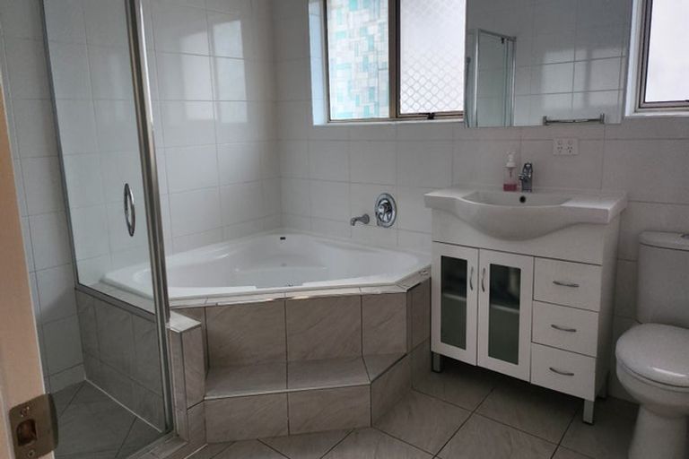 Photo of property in 162 Glamorgan Drive, Torbay, Auckland, 0630