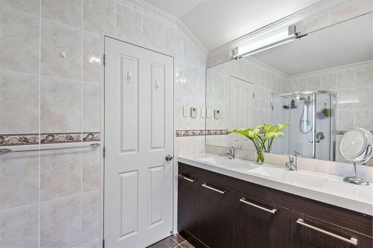 Photo of property in 24 Vinewood Drive, Albany, Auckland, 0632