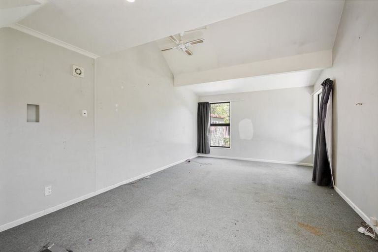 Photo of property in 53 Burnett Street, Oxford, 7430