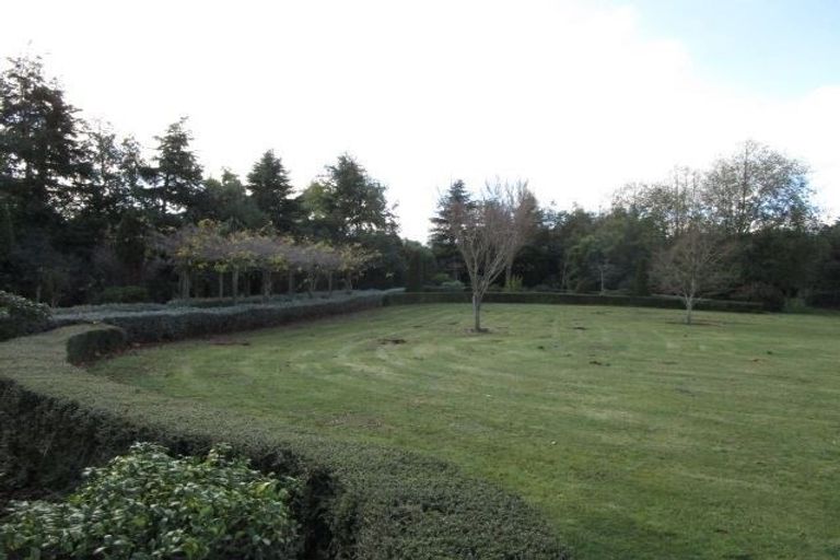 Photo of property in 10 Faith Place, West Melton, Christchurch, 7675