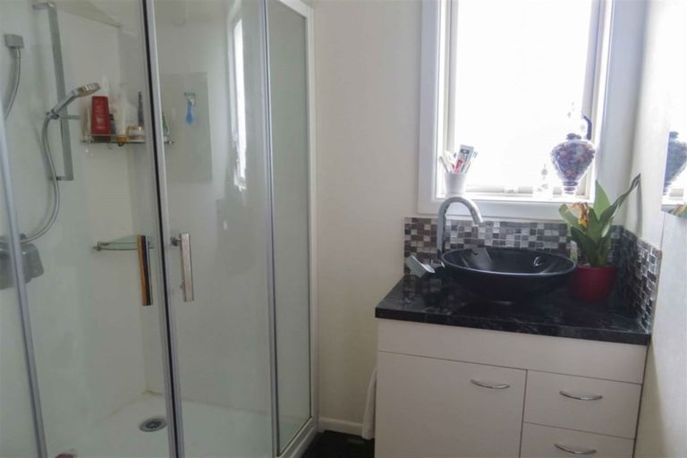 Photo of property in 51 Philip Street, Gladstone, Invercargill, 9810