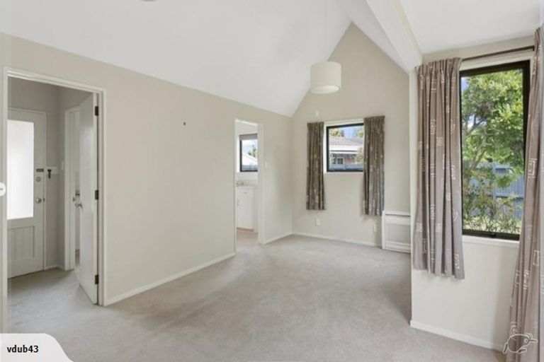 Photo of property in 77b Abberley Crescent, St Albans, Christchurch, 8014