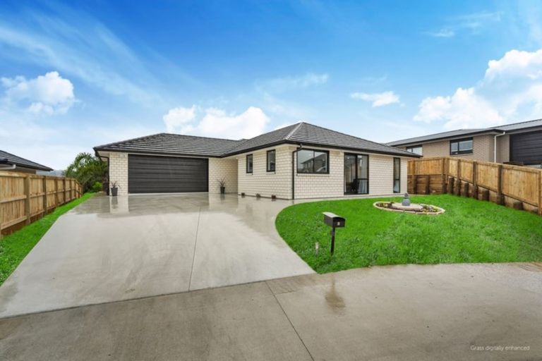 Photo of property in 8 Torrey Pines Rise, Te Kamo, Whangarei, 0112