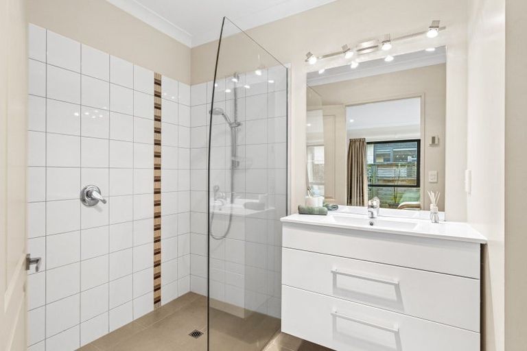 Photo of property in 144a Winchester Street, Levin, 5510