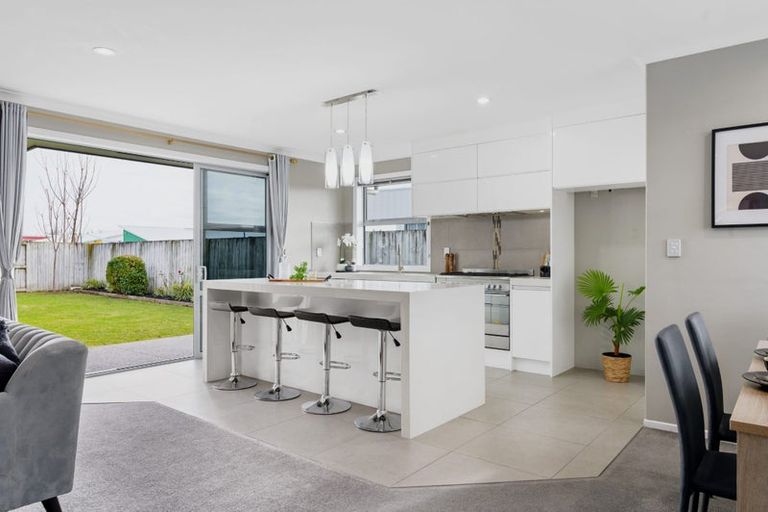 Photo of property in 25 Hector Drive, Rototuna North, Hamilton, 3210