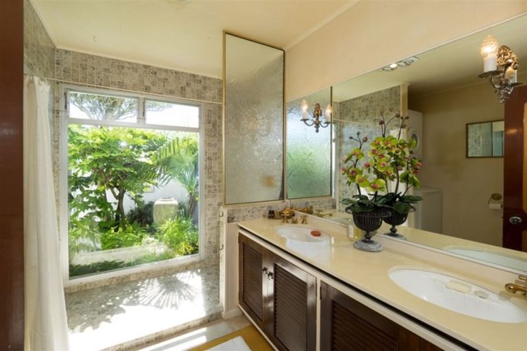 Photo of property in 39 Sealy Street, Ashburton, 7700