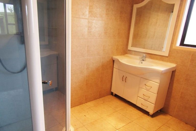 Photo of property in 183 Dawson Road, Clover Park, Auckland, 2023