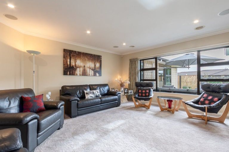 Photo of property in 3 Te Nehu Drive, Paraparaumu, 5032