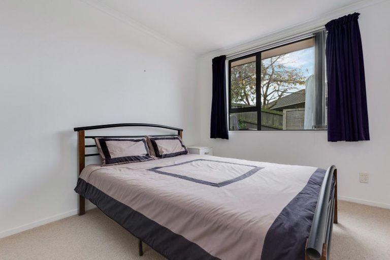 Photo of property in 30 Les Marston Place, Pukekohe, 2120