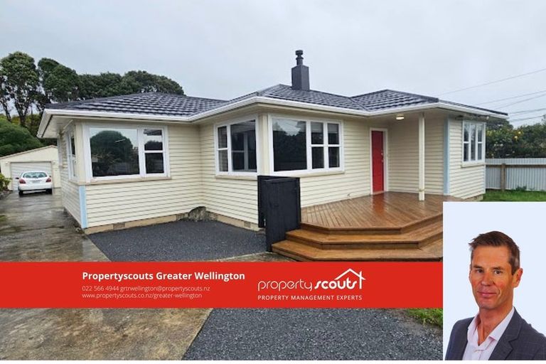 Photo of property in 8 Rimu Street, Waikanae, 5036