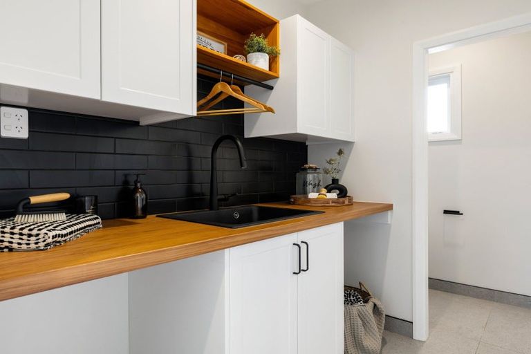 Photo of property in 8 Saint Winifreds Avenue, Hamilton East, Hamilton, 3216