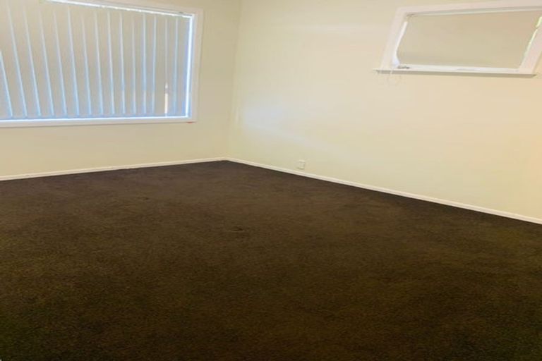 Photo of property in 1/17 Adams Road, Manurewa, Auckland, 2102