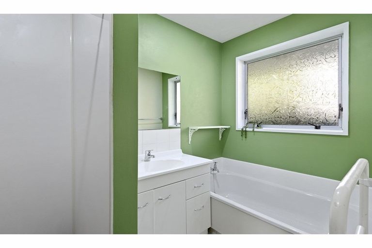 Photo of property in 2/50 Selwyn Street, Somerfield, Christchurch, 8024