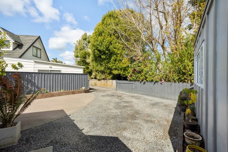 Photo of property in 7b Laura Place, Whitianga, 3510