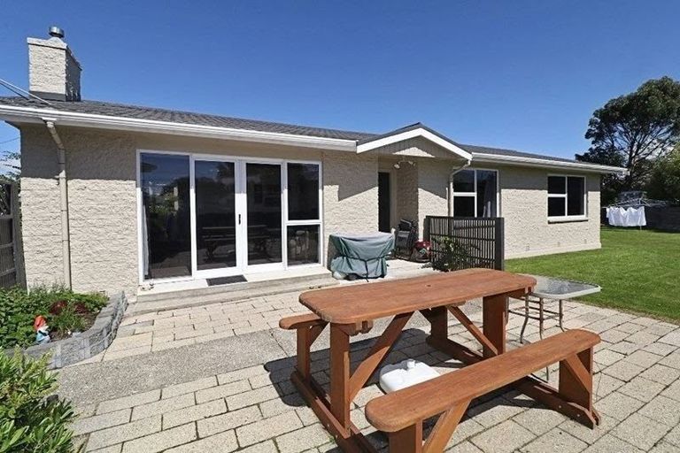 Photo of property in 62 Edinburgh Crescent, Waikiwi, Invercargill, 9810