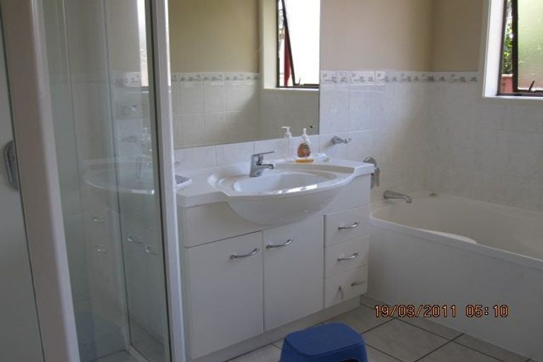 Photo of property in 8 Worley Place, St Johns, Auckland, 1072