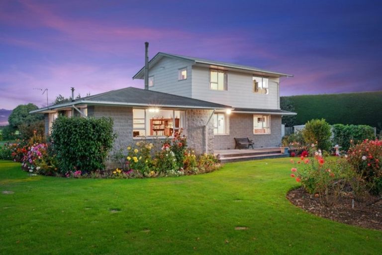 Photo of property in 20 Irvines Road, Dunsandel, Leeston, 7682