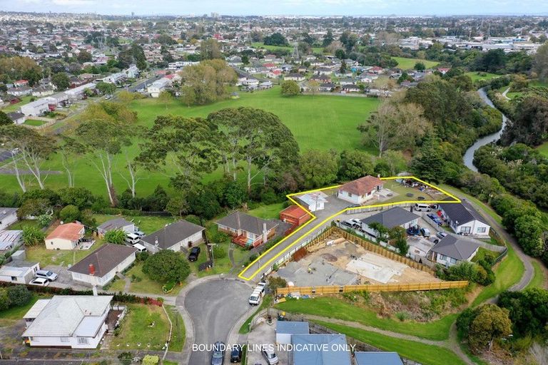 Photo of property in 12 Bolton Place, Otara, Auckland, 2023