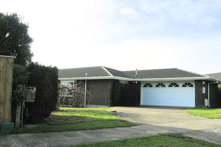 Photo of property in 155 Summerhill Drive, Fitzherbert, Palmerston North, 4410
