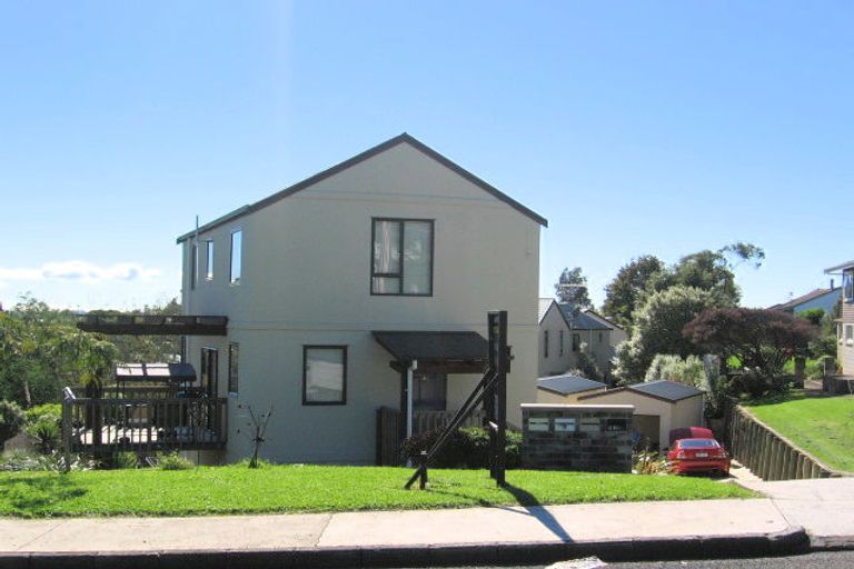 Photo of property in 28f Glenorchy Street, Glen Eden, Auckland, 0602