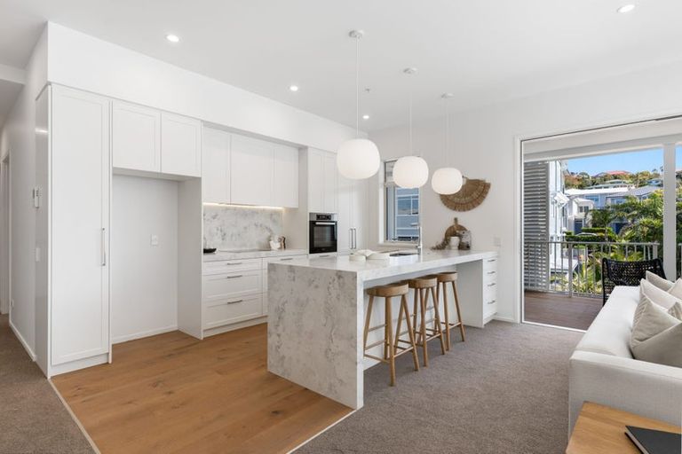 Photo of property in 133 Hibiscus Drive, Orewa, 0931