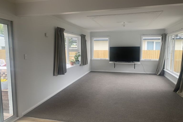 Photo of property in 73 Mooray Avenue, Bishopdale, Christchurch, 8053