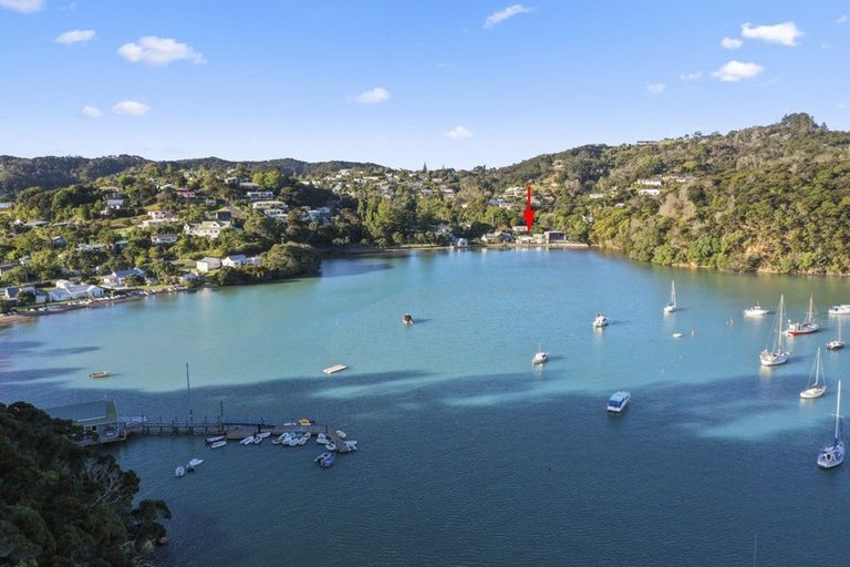 Photo of property in 11 Hope Avenue, Russell, 0202