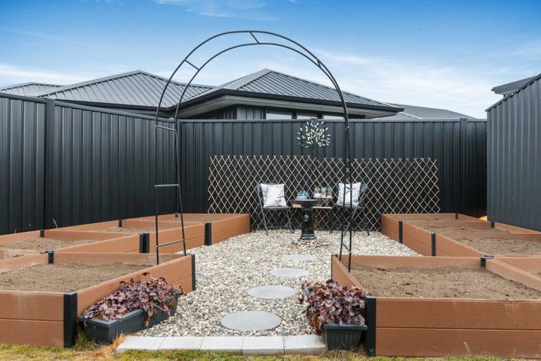 Photo of property in 10 Dawkins Street, Cromwell, 9310