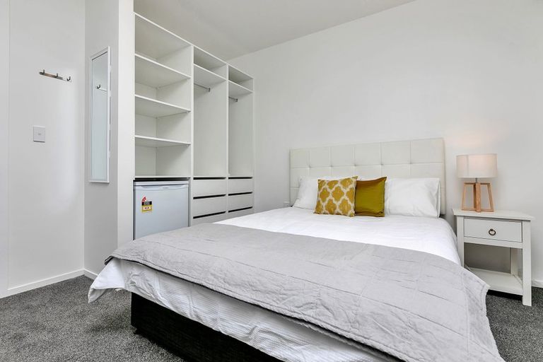 Photo of property in 17g Albert Street, Palmerston North, 4414