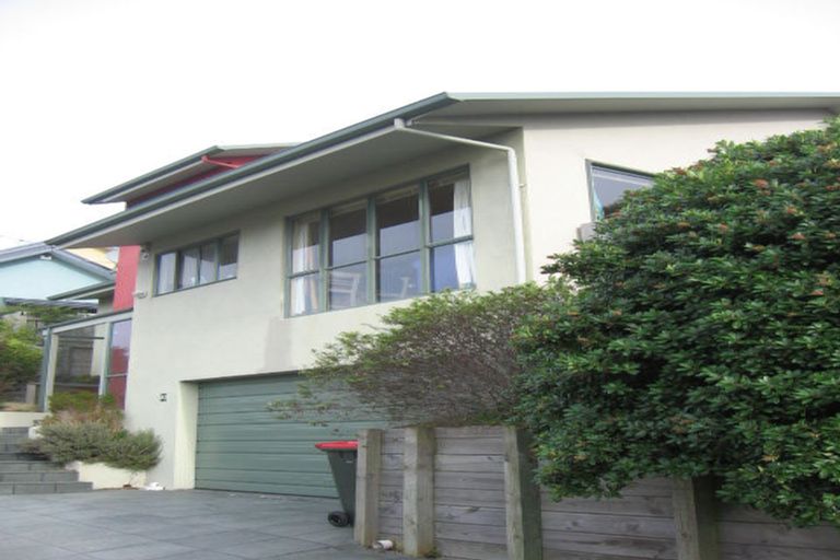 Photo of property in 4a Atamira Close, Churton Park, Wellington, 6037