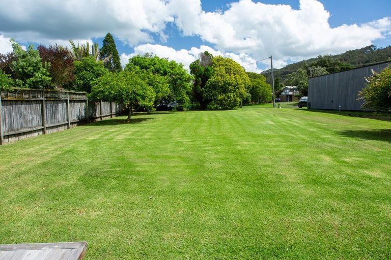 Photo of property in 21 Dawn Avenue, Hahei, Whitianga, 3591