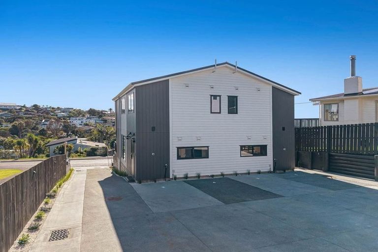 Photo of property in 8/32 Beulah Avenue, Rothesay Bay, Auckland, 0630