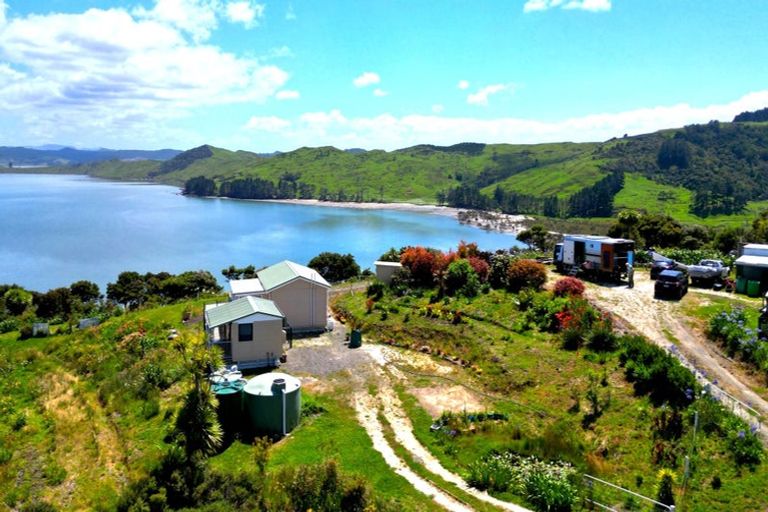 Photo of property in 44c Cabbage Tree Bay Road, Opononi, Kaikohe, 0473