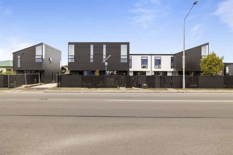 Photo of property in 3/90 Innes Road, St Albans, Christchurch, 8052