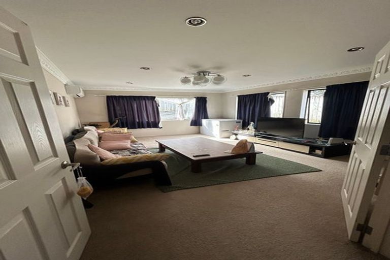 Photo of property in 38b Lyttelton Avenue, Forrest Hill, Auckland, 0620