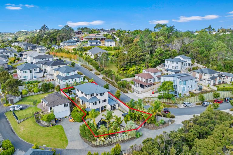 Photo of property in 10a Mackay Drive, Greenhithe, Auckland, 0632