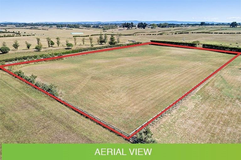 Photo of property in 26 Biddick Road, Karaka, Papakura, 2580