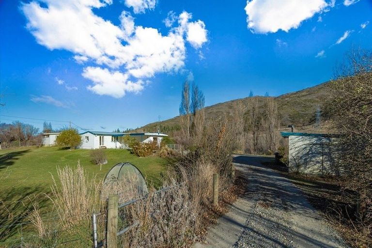 Photo of property in 1 Miners Lane, Clyde, 9330