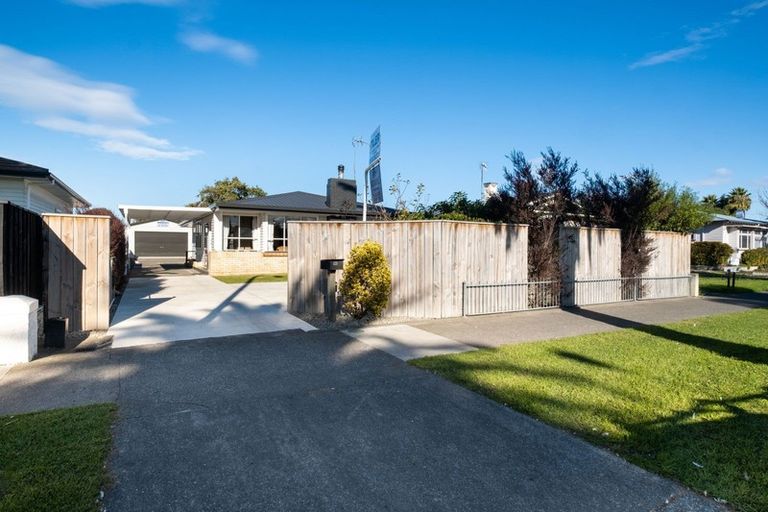 Photo of property in 160 Kennedy Road, Marewa, Napier, 4110
