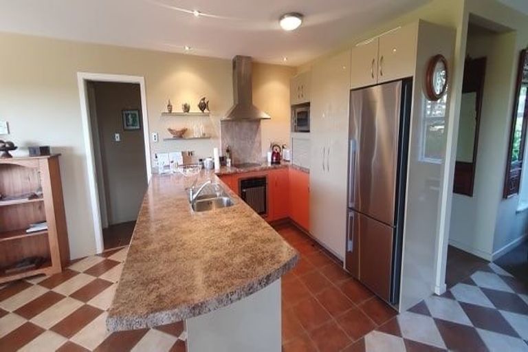 Photo of property in 42 Virginia Road, Saint Johns Hill, Whanganui, 4500