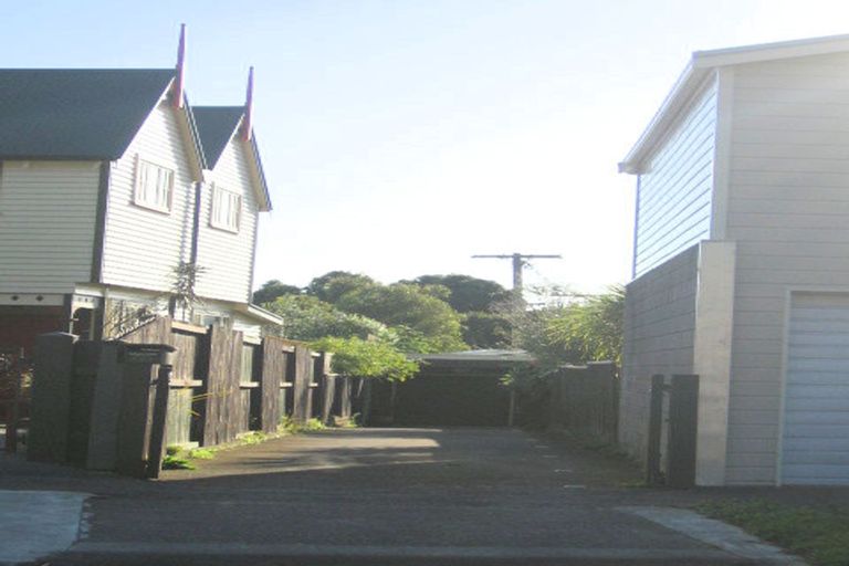 Photo of property in 388 Muritai Road, Eastbourne, Lower Hutt, 5013