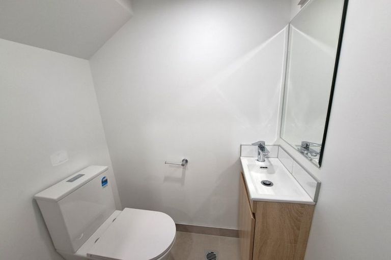 Photo of property in 56 Raupeti Lane, Henderson, Auckland, 0612