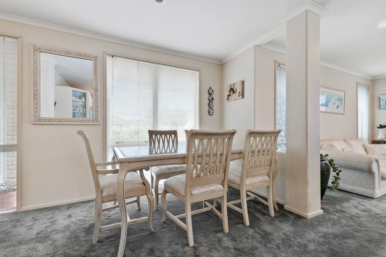 Photo of property in 5 Grevillea Place, Melville, Hamilton, 3206