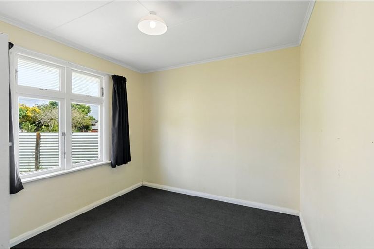 Photo of property in 32 Park Street, Foxton, 4814
