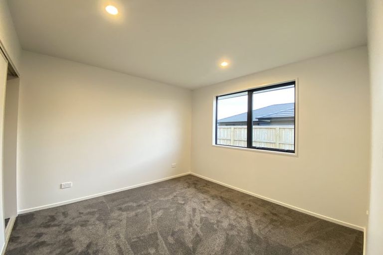 Photo of property in 75 Henshaw Street, Woodend, 7610