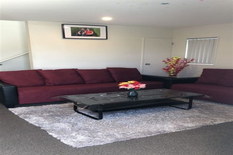 Photo of property in 35 Divide Loop, Takanini, 2112