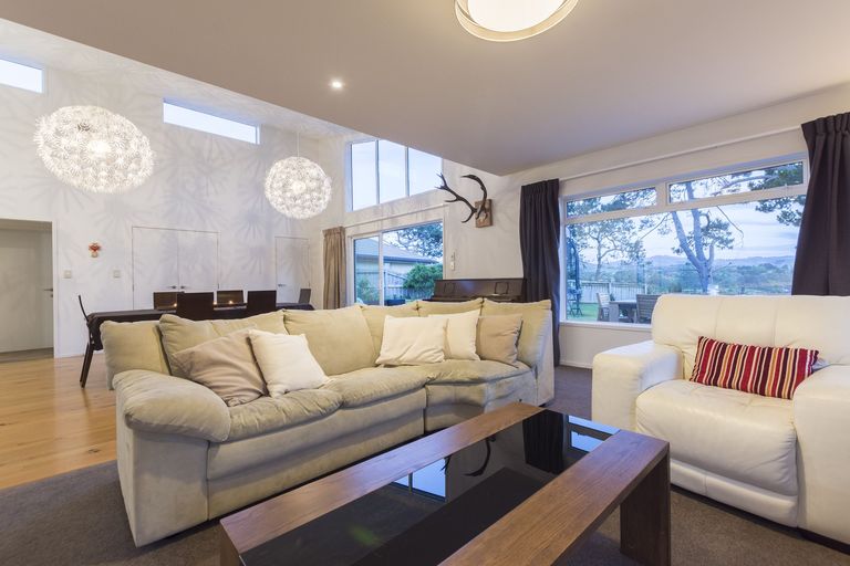 Photo of property in 19 Teal Place, Pyes Pa, Tauranga, 3112