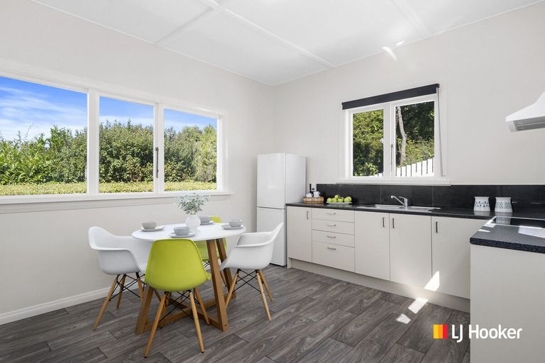 Photo of property in 27 Bruce Street, Roslyn, Dunedin, 9011