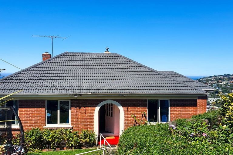 Photo of property in 139 Forfar Street, Clyde Hill, Dunedin, 9011